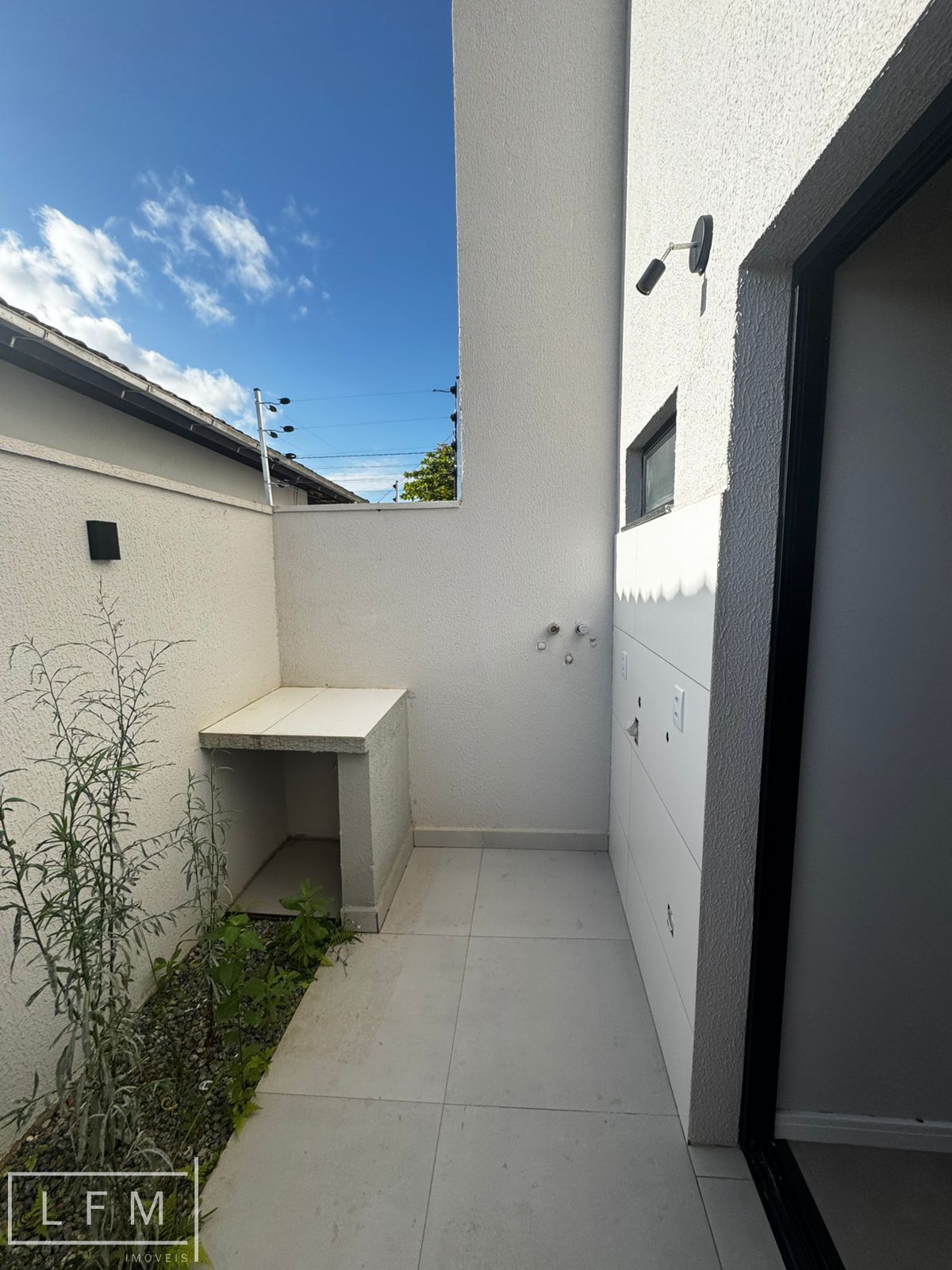 Sobrado pronto para morar alto padrão em Balneário Piçarras Sc