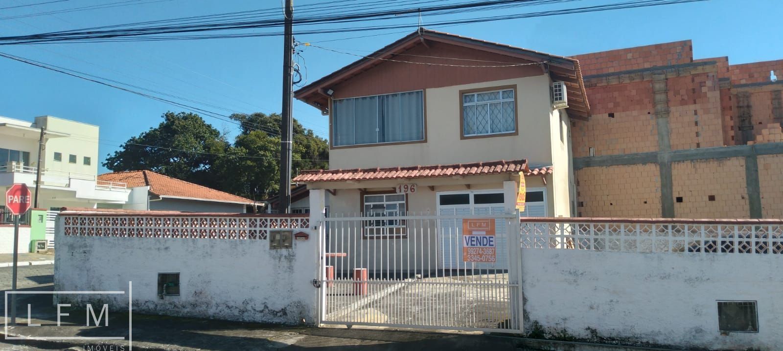 Sobrado  venda  no Centro - Balnerio Piarras, SC. Imveis