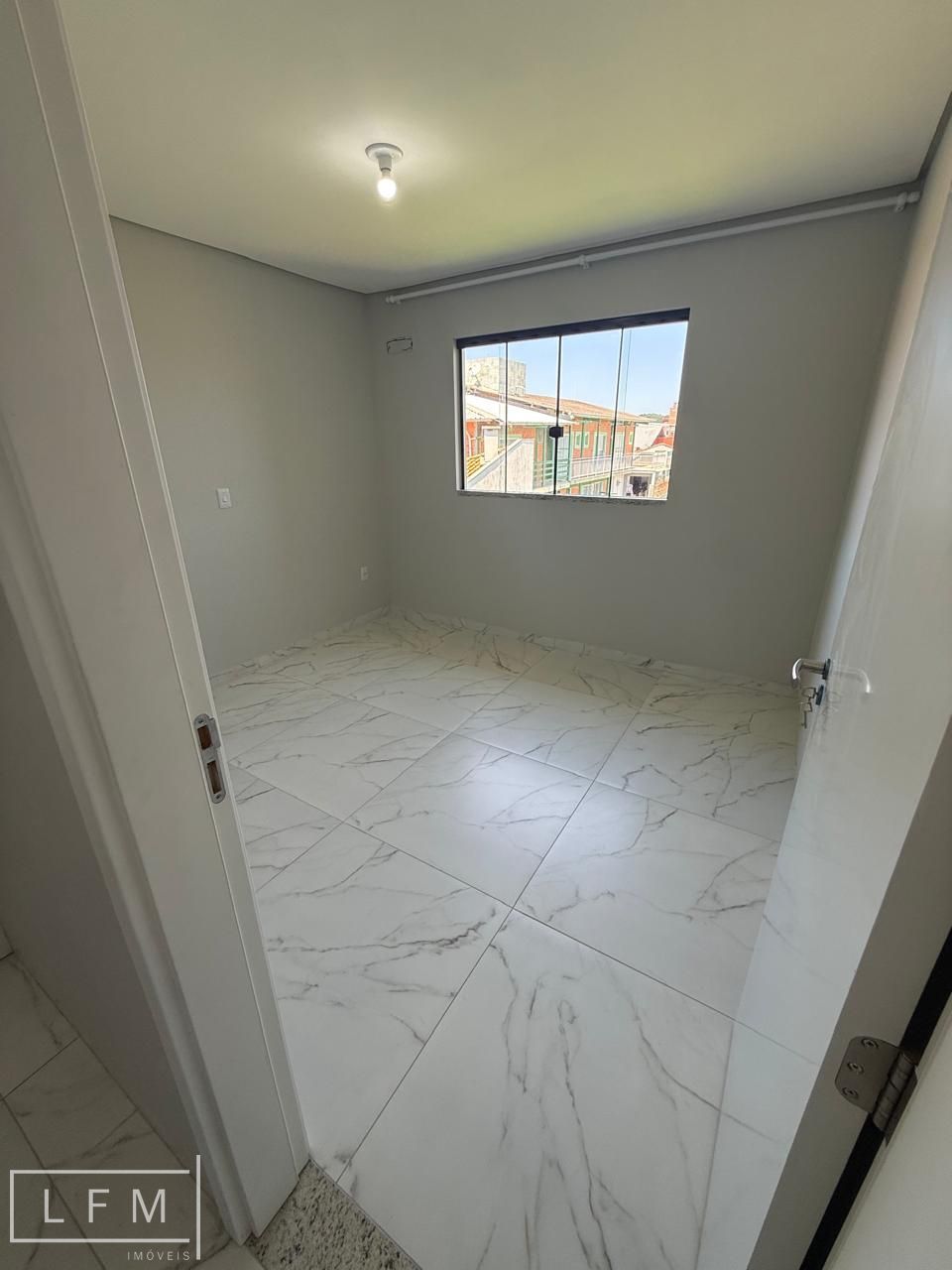 Apartamento proximo do mar em balneario picarras sc