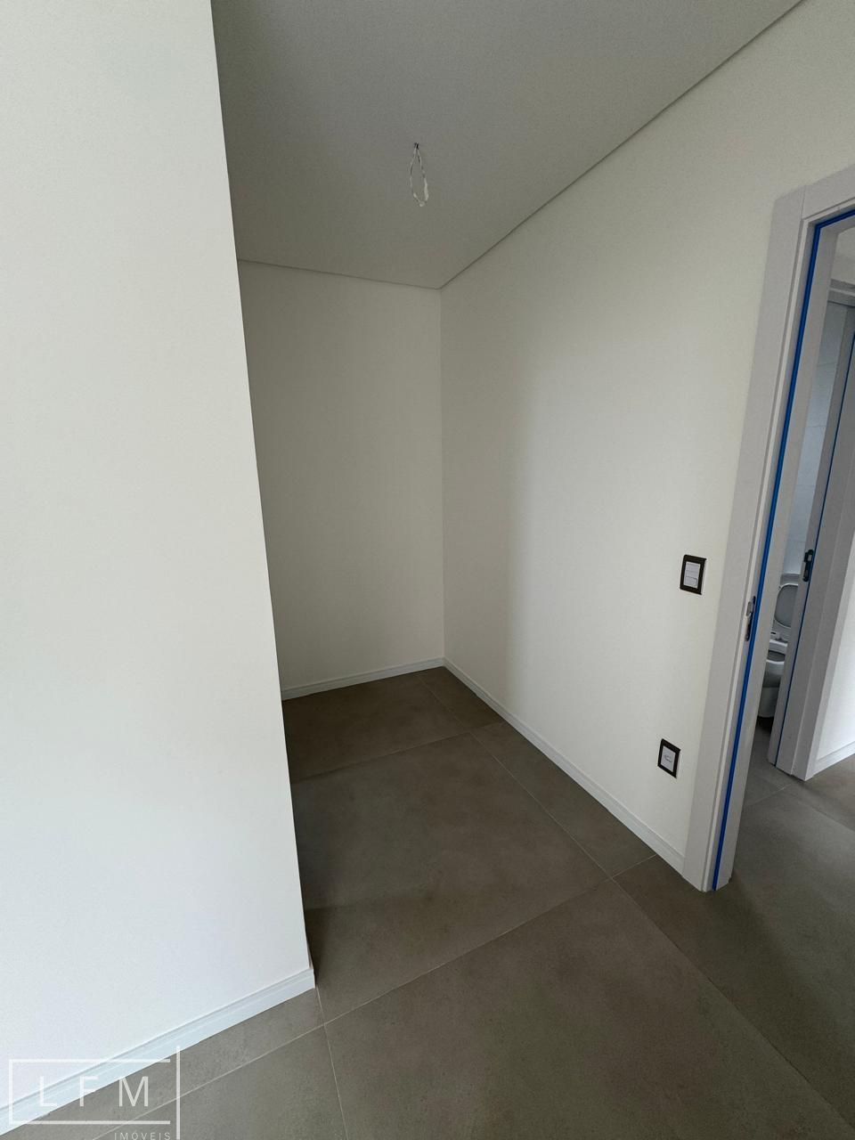 Apartamento à venda com 3 quartos, 92m² - Foto 27