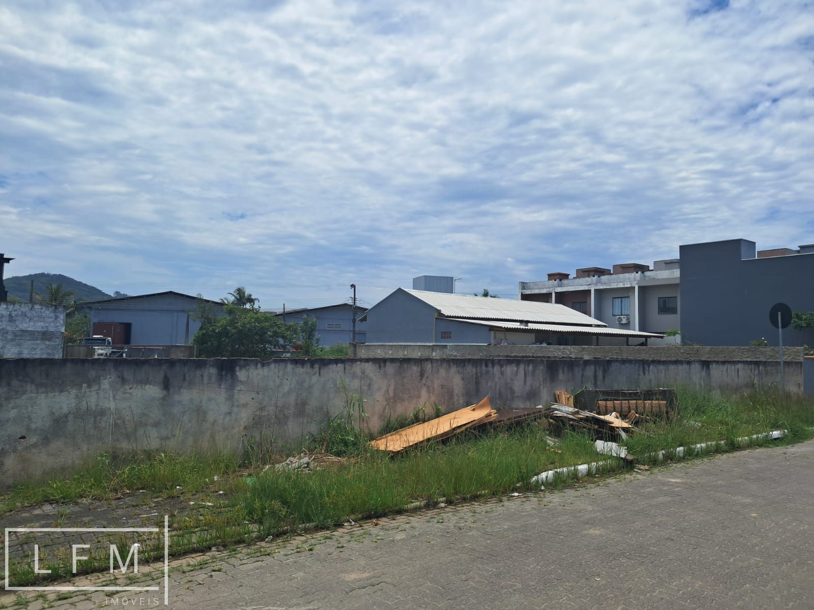 Terreno pronto para construir, dois terrenos juntos em Balneário Piçarras Sc