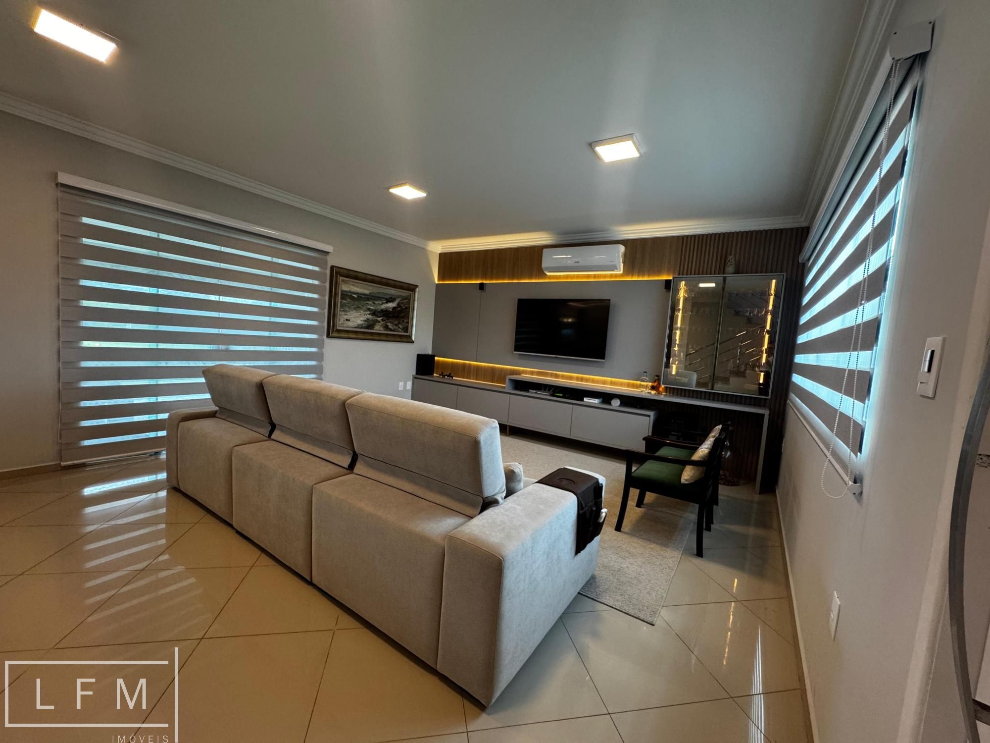 Casa, 3 quartos, 315 m² - Foto 26