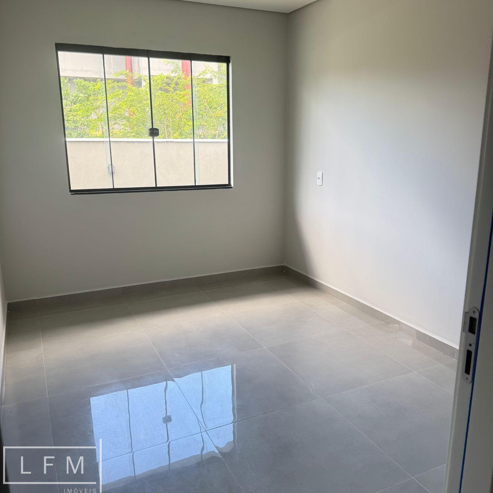 Casa à venda com 3 quartos, 200m² - Foto 26