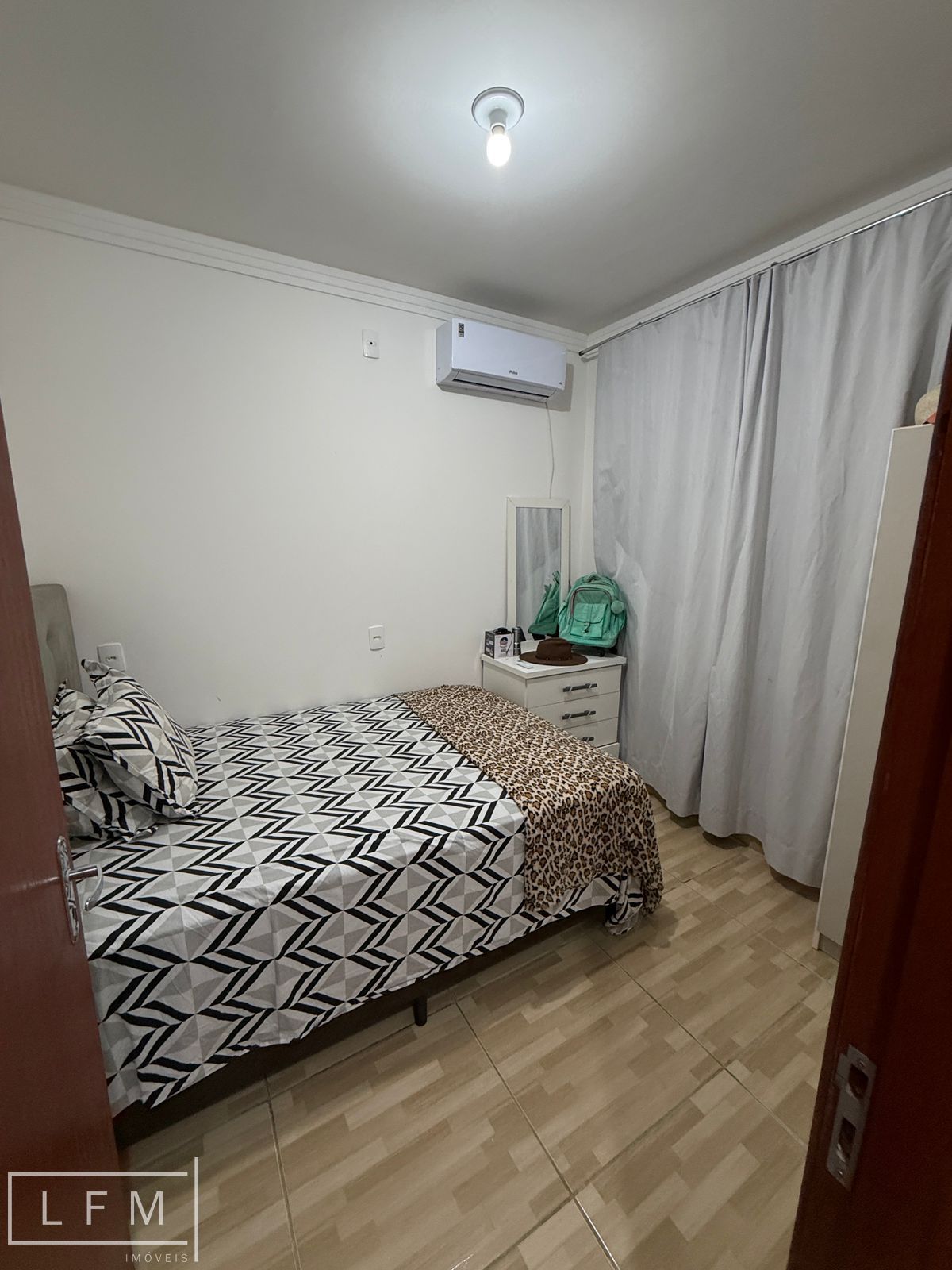 Casa no interior de barra velha