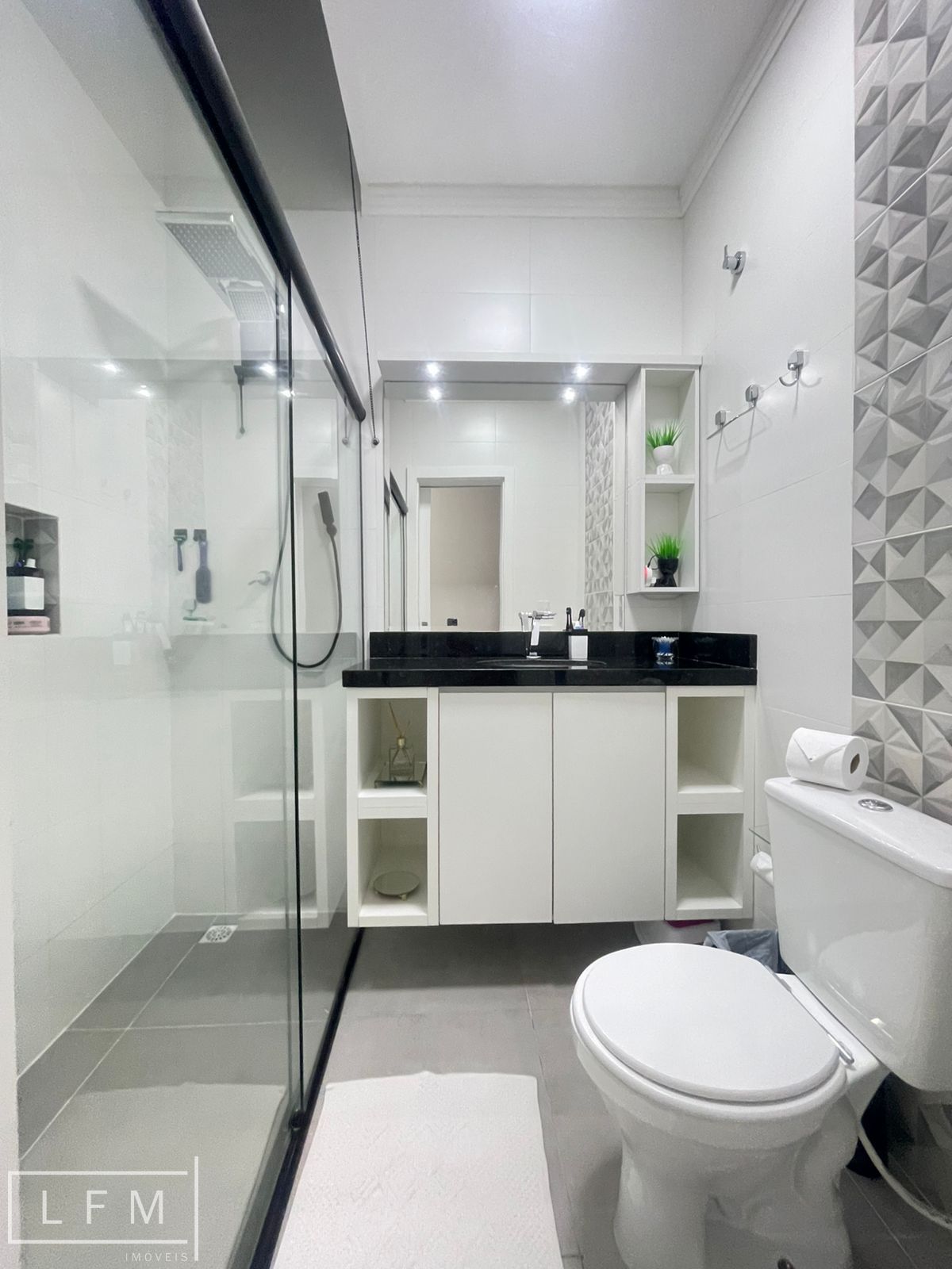 Sobrado Mobiliado em Balneário Piçarras SC
