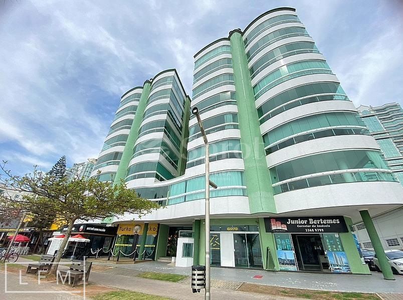 Apartamento à venda  no Meia Praia - Itapema, SC. Imóveis
