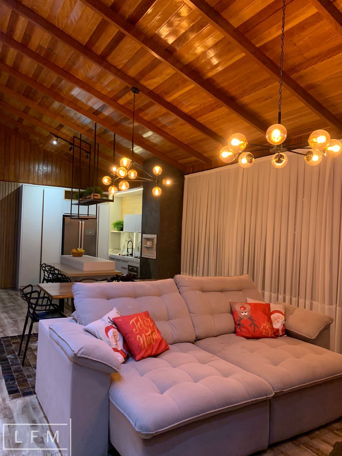 Sítio à venda com 3 quartos, 140m² - Foto 18