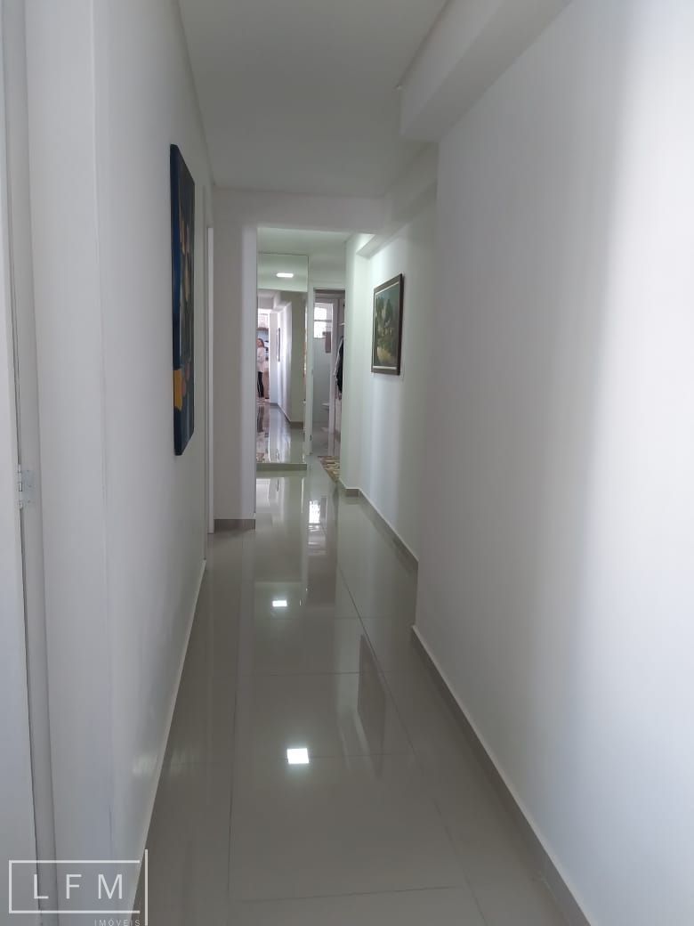 Apartamento à venda com 3 quartos, 105m² - Foto 15