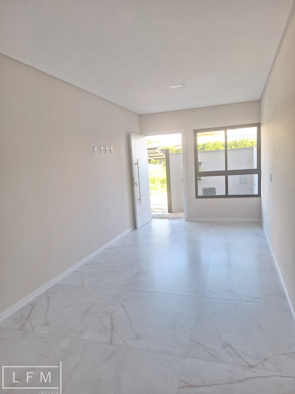 Sobrado com 3 Dormitórios à venda, 119 m² por R$ 650.000,00 Sobrado com 3 Dormitórios à venda, 119 m² por R$ 650.000,00