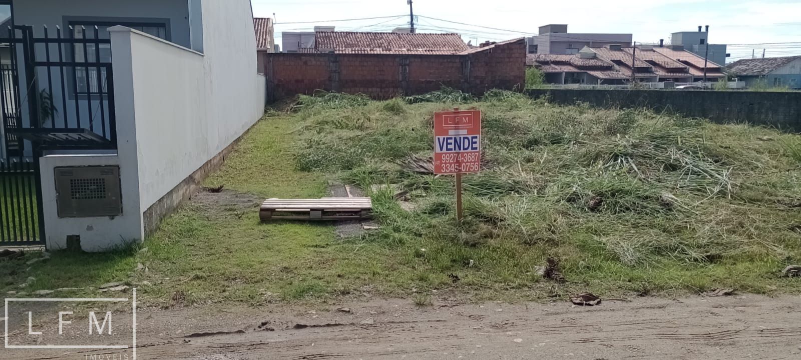 Terreno à venda, 300m² - Foto 1