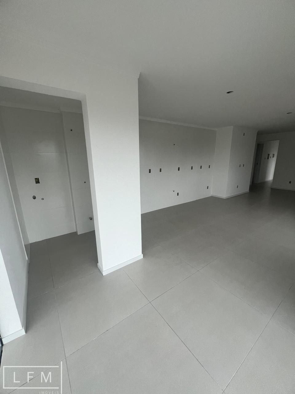 Apartamento à venda com 3 quartos, 97m² - Foto 19