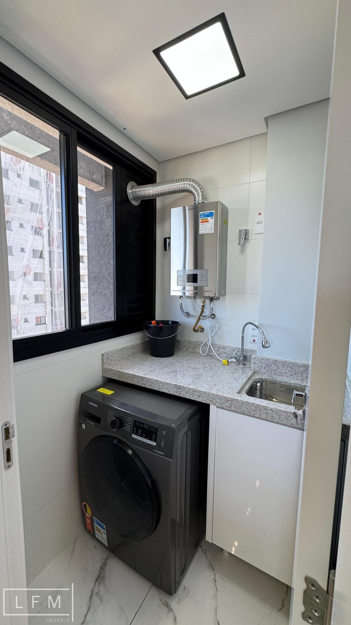 Apartamento novo no centro de balneário piçarras
