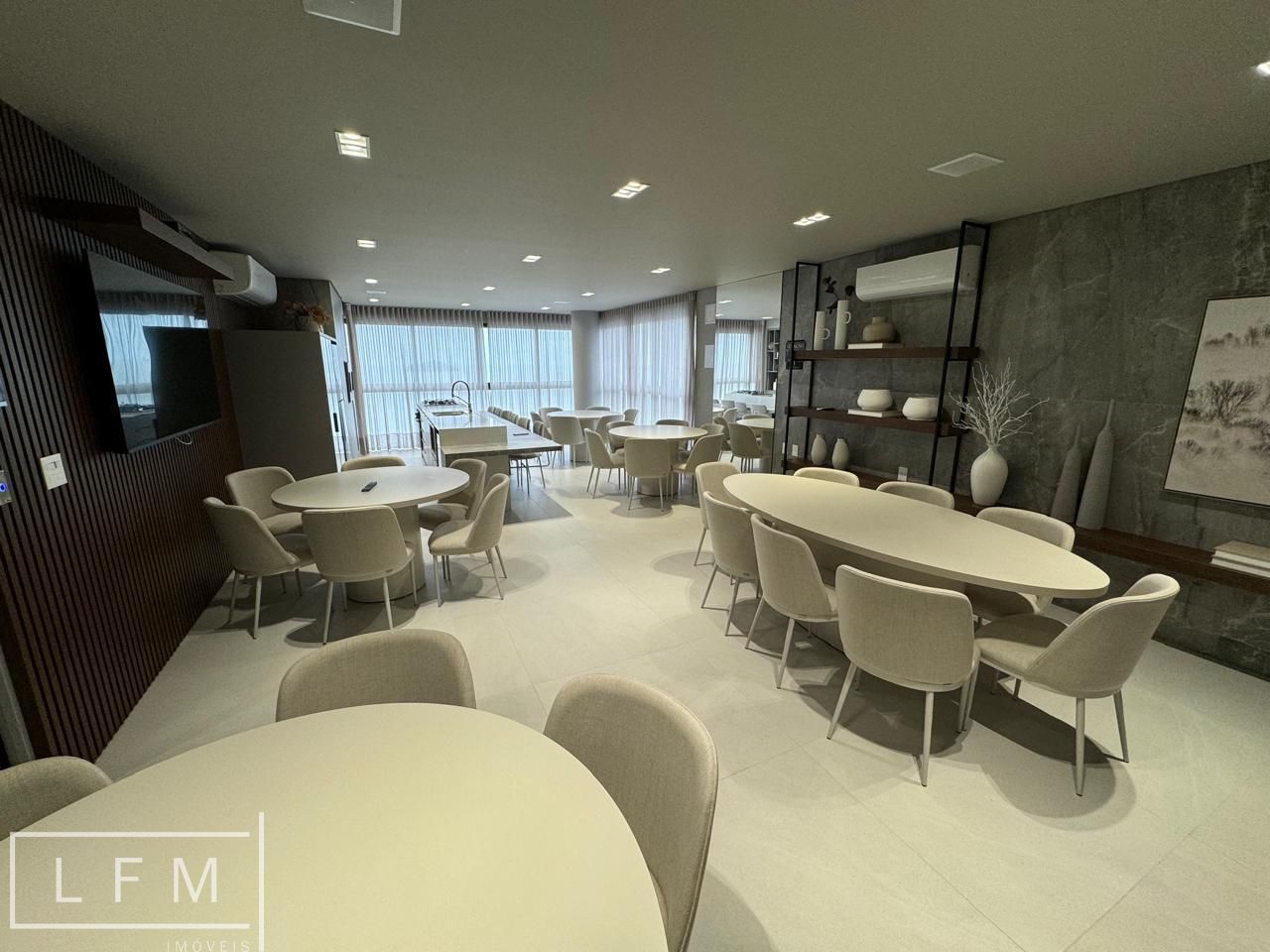 Apartamento, 3 quartos, 140 m² - Foto 21