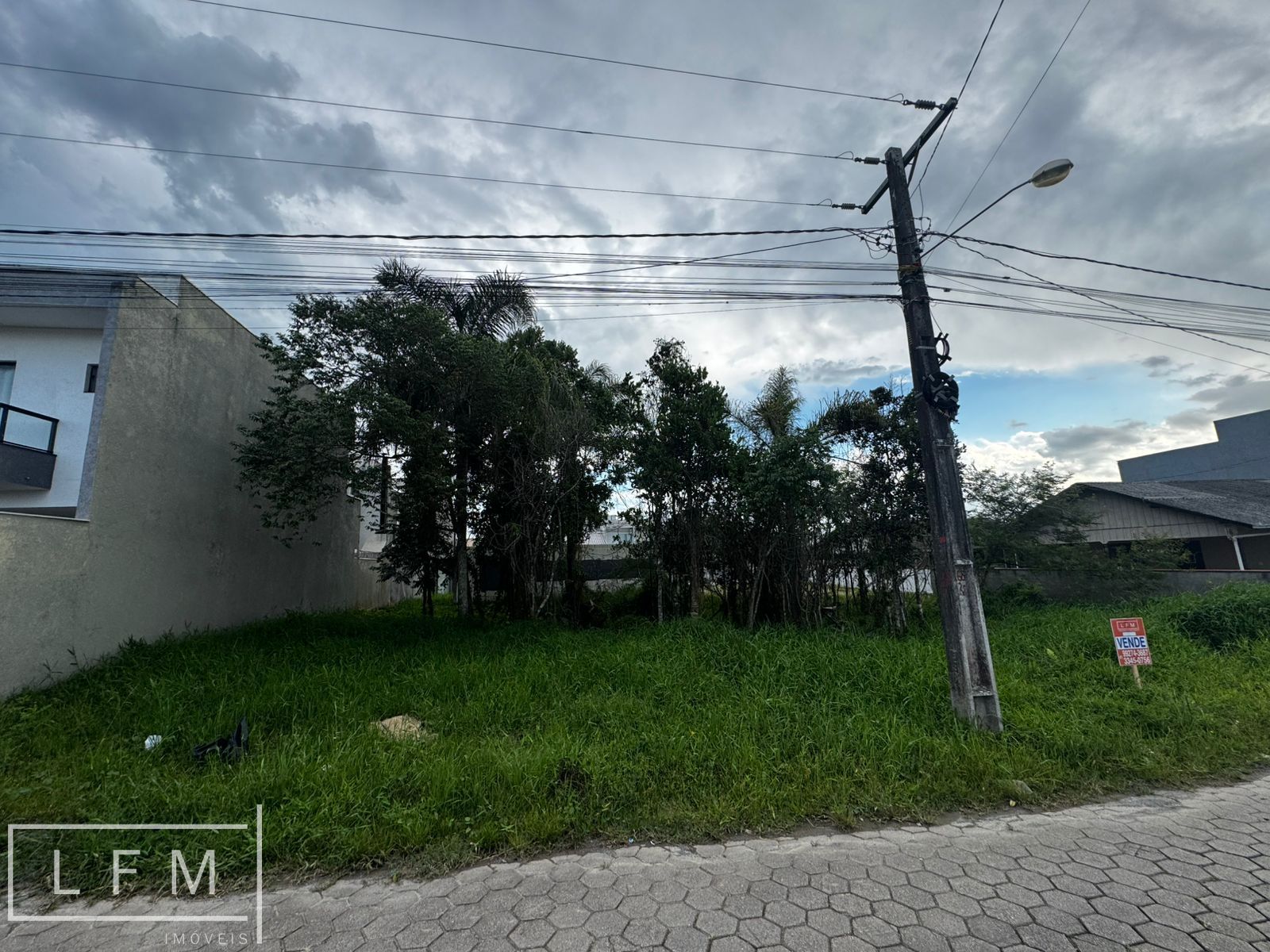Terreno área para venda em Balneário Piçarras Sc