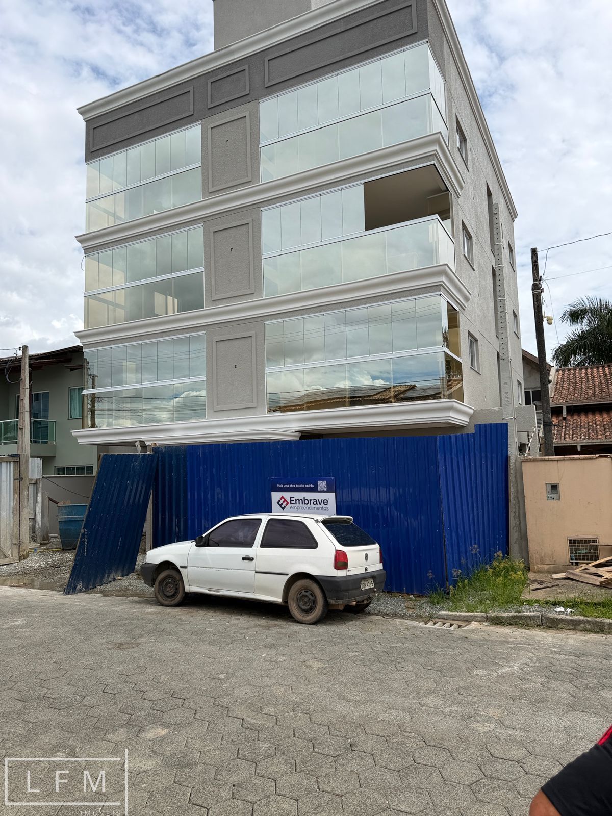 Apartamento à venda  no Itacolomi - Balneário Piçarras, SC. Imóveis