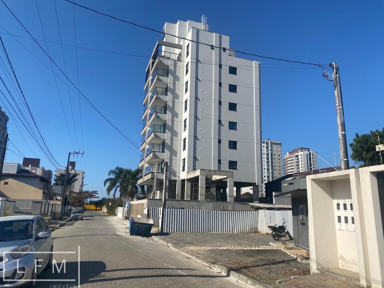 Apartamento para alugar com 2 quartos, 70m² - Foto 14