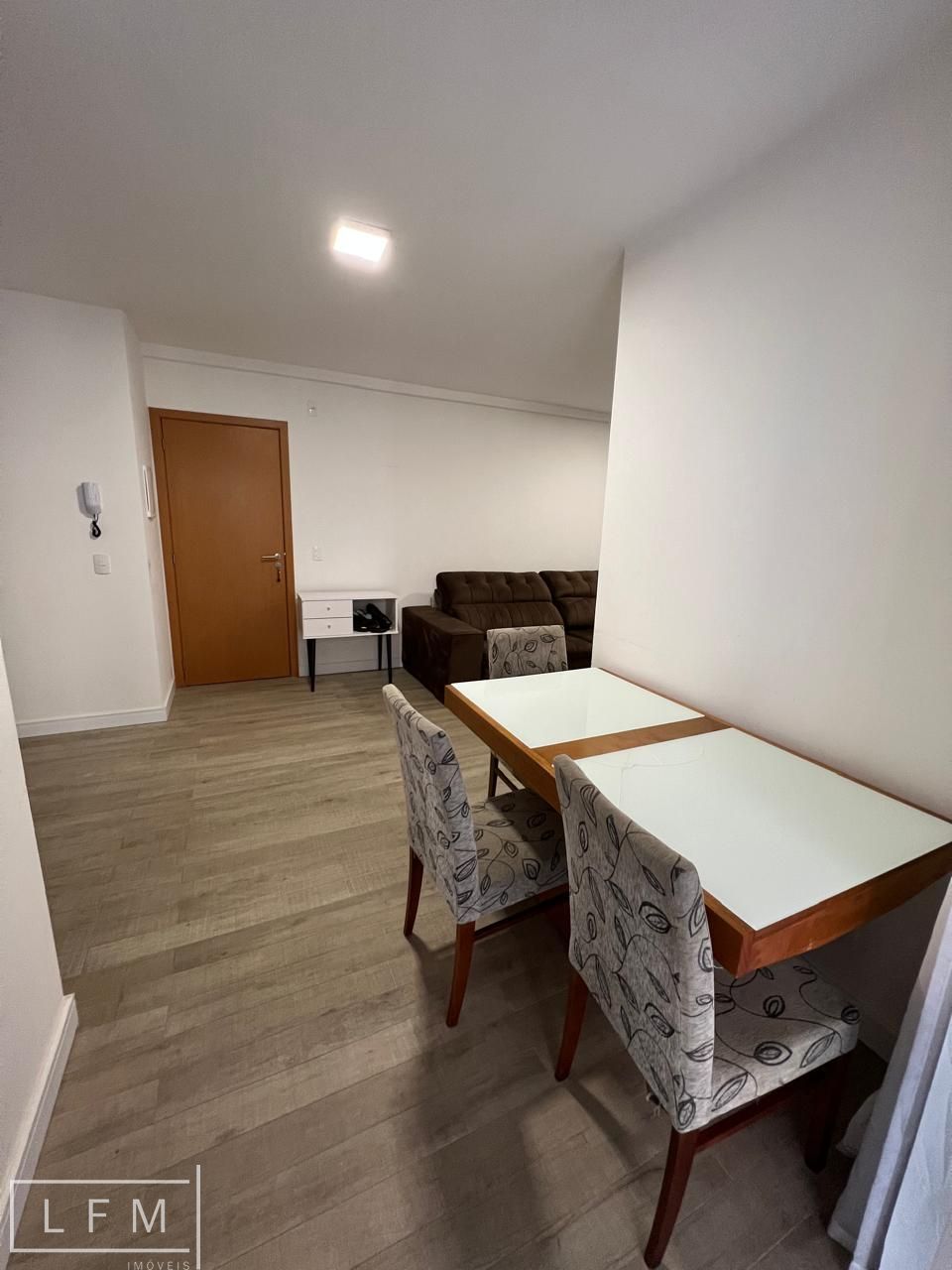 Apartamento à venda com 2 quartos, 64m² - Foto 15