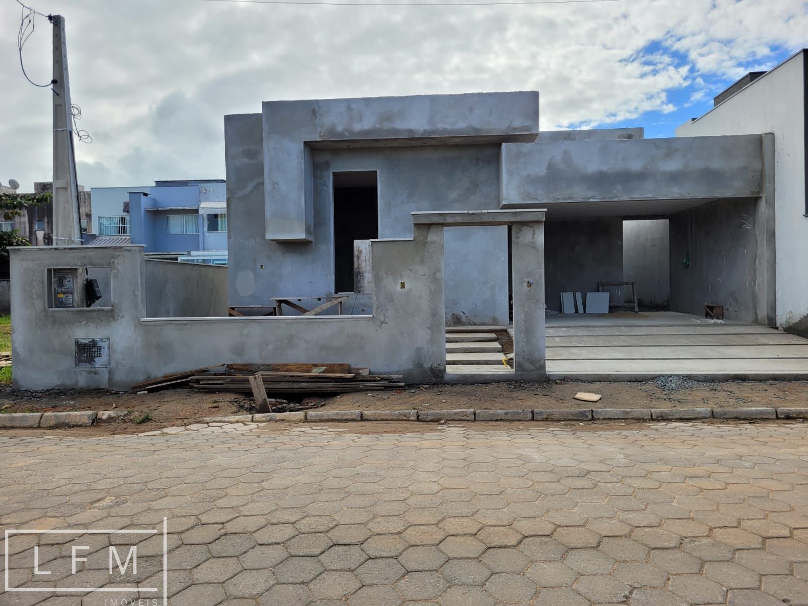 Casa à venda  no Itacolomi - Balneário Piçarras, SC. Imóveis