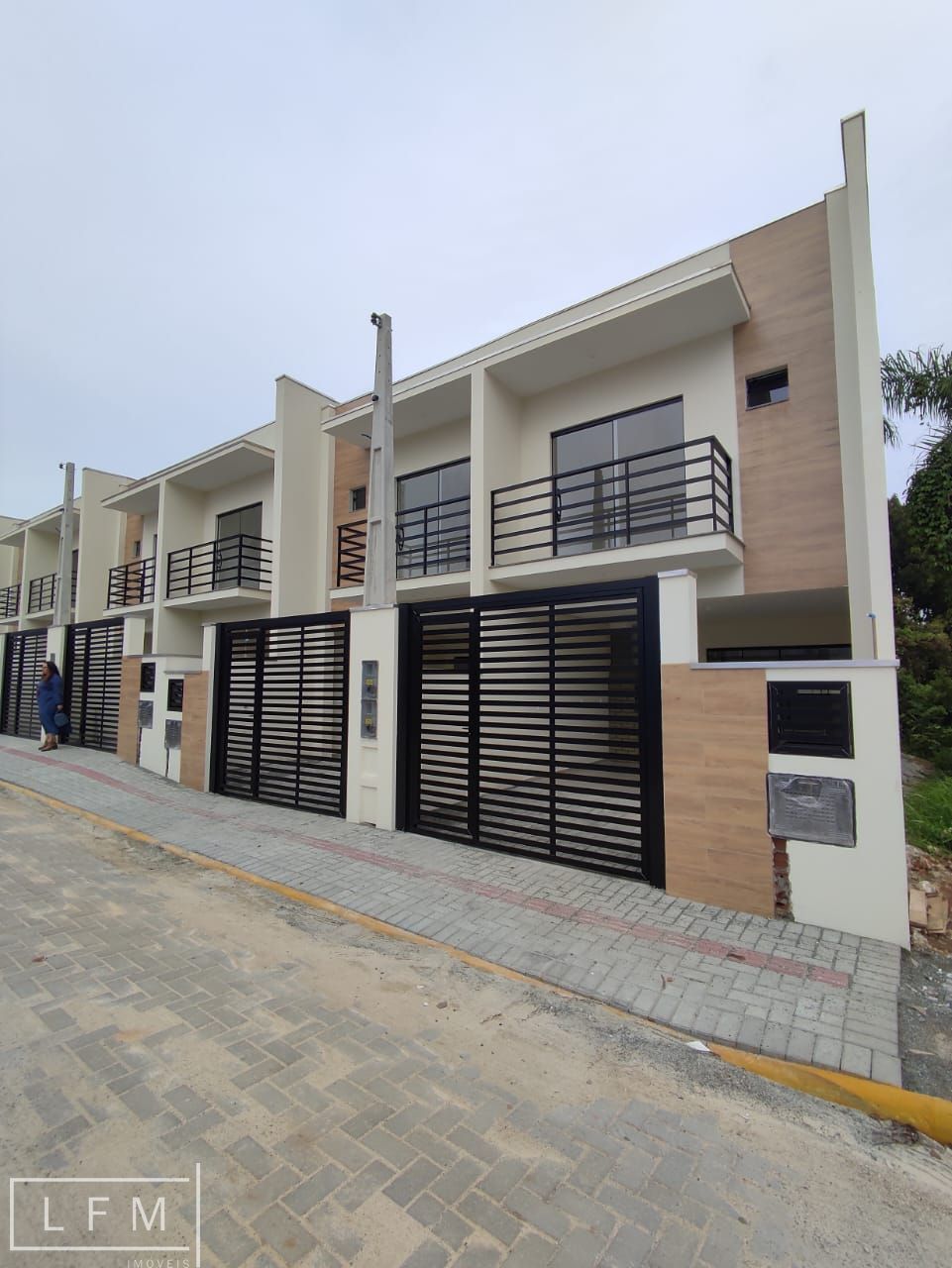 Sobrado à venda com 3 quartos, 112m² - Foto 2