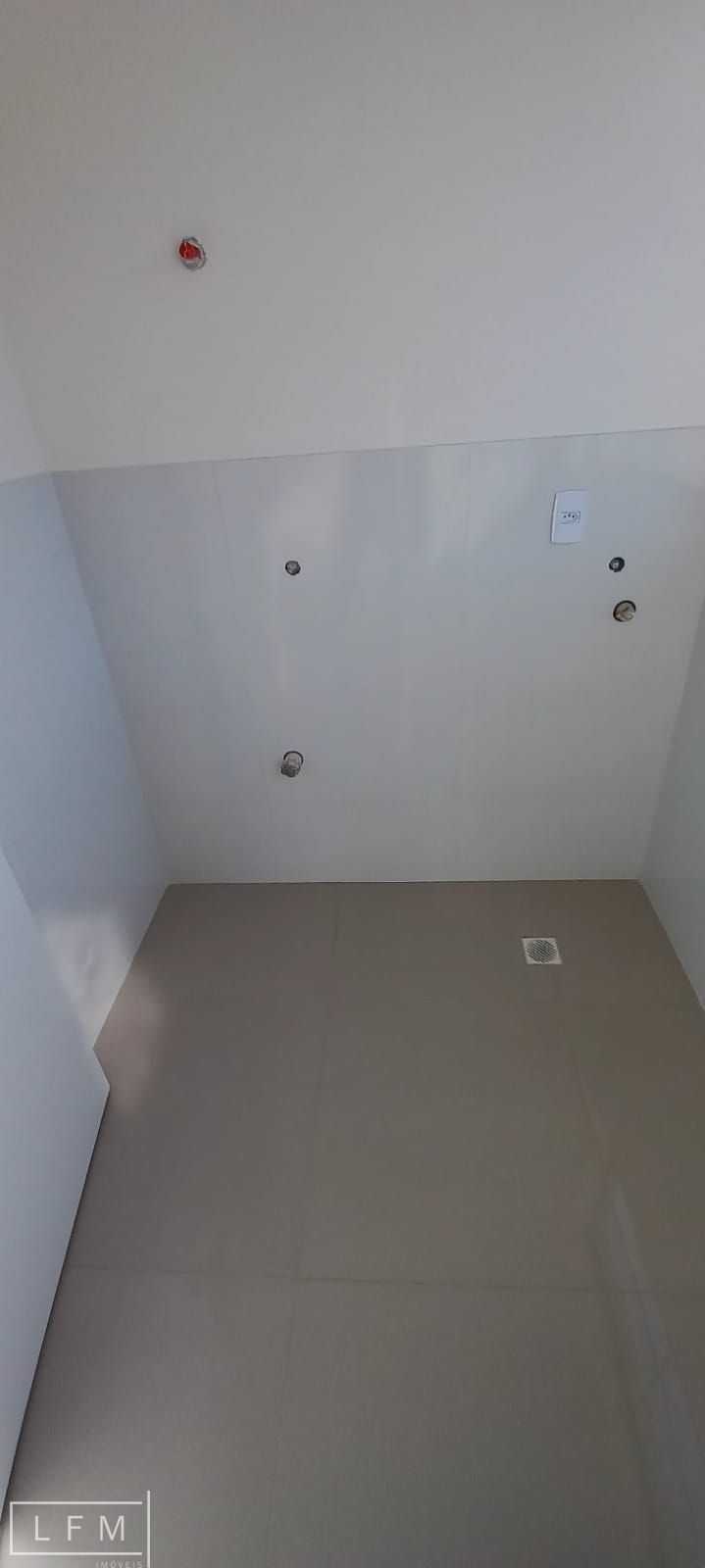 Apartamento à venda com 3 quartos, 153m² - Foto 13