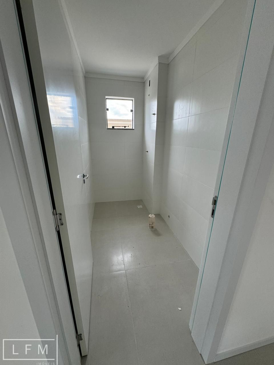 Apartamento à venda com 3 quartos, 97m² - Foto 29