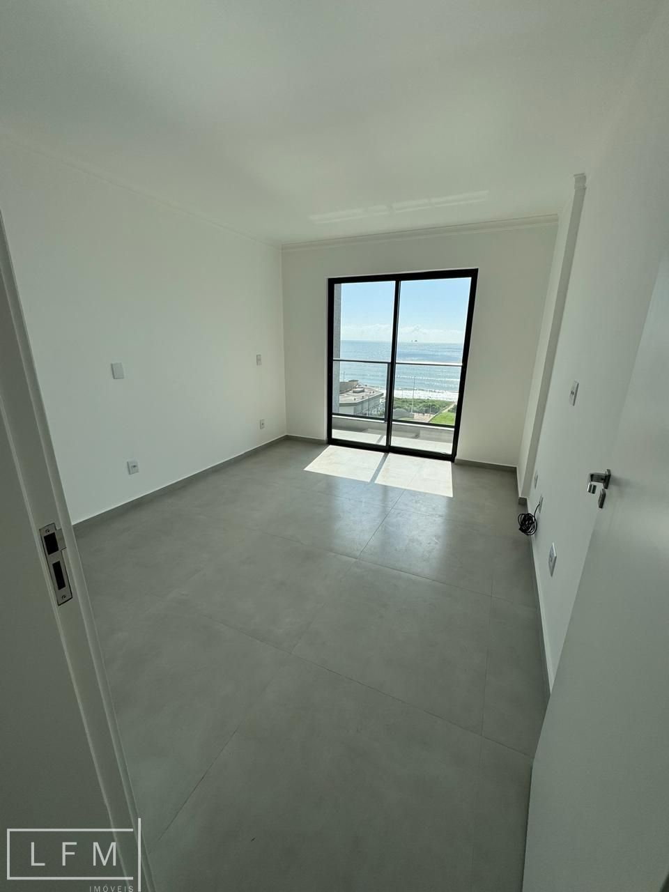 Apartamento à venda com 3 quartos, 139m² - Foto 32