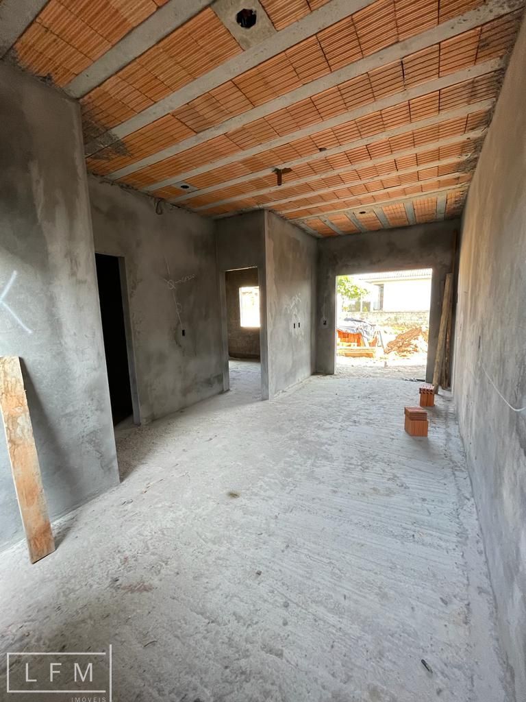 Casa à venda com 2 quartos, 51m² - Foto 12