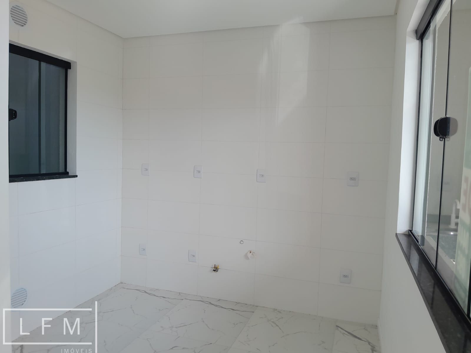 Apartamento à venda com 3 quartos, 80m² - Foto 12