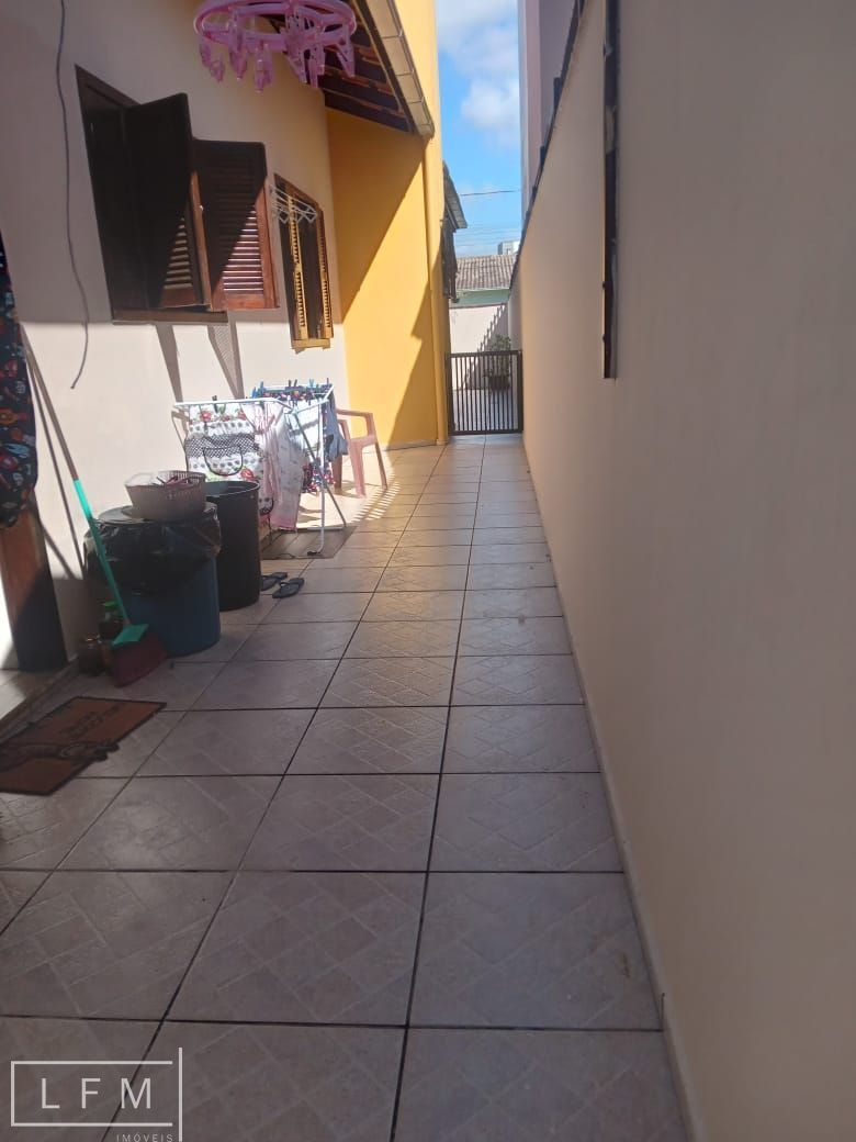 Casa à venda com 4 quartos, 194m² - Foto 9