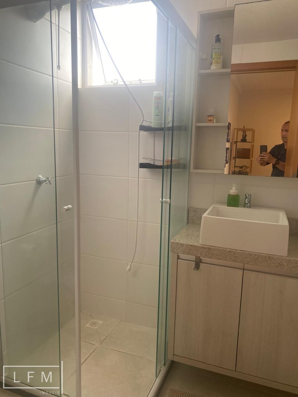 Apartamento pronto para morar em home club em Balneário Piçarras Sc