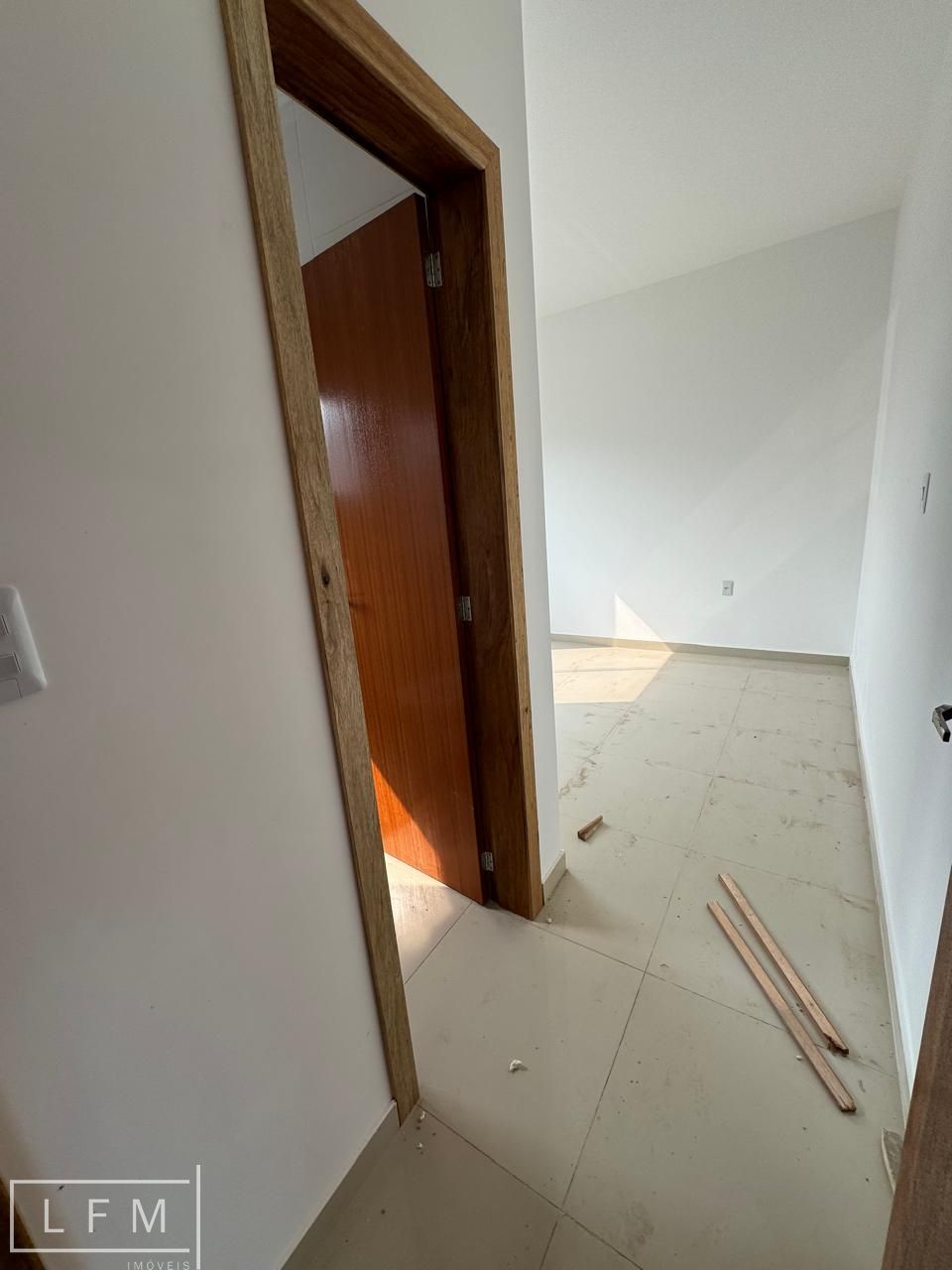 Apartamento à venda com 2 quartos, 70m² - Foto 12