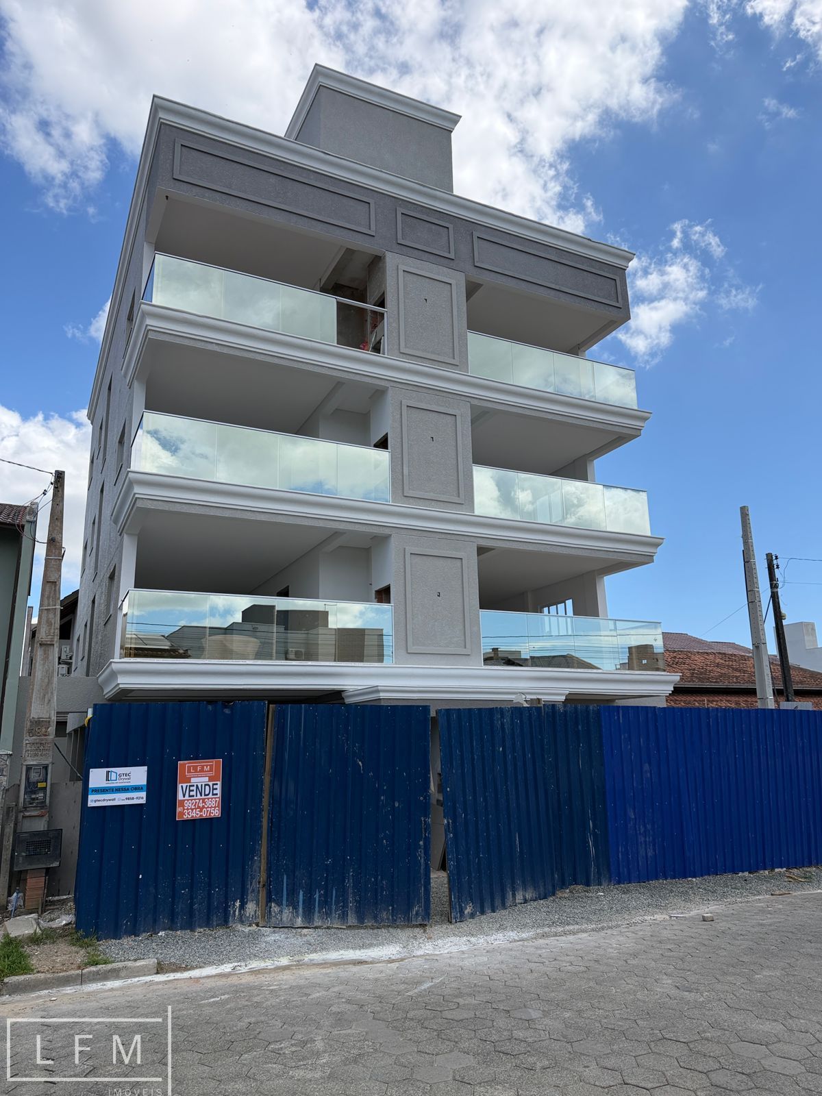 Apartamento com 2 Dormitórios à venda, 80 m² por R$ 800.000,00 Apartamento com 2 Dormitórios à venda, 80 m² por R$ 800.000,00