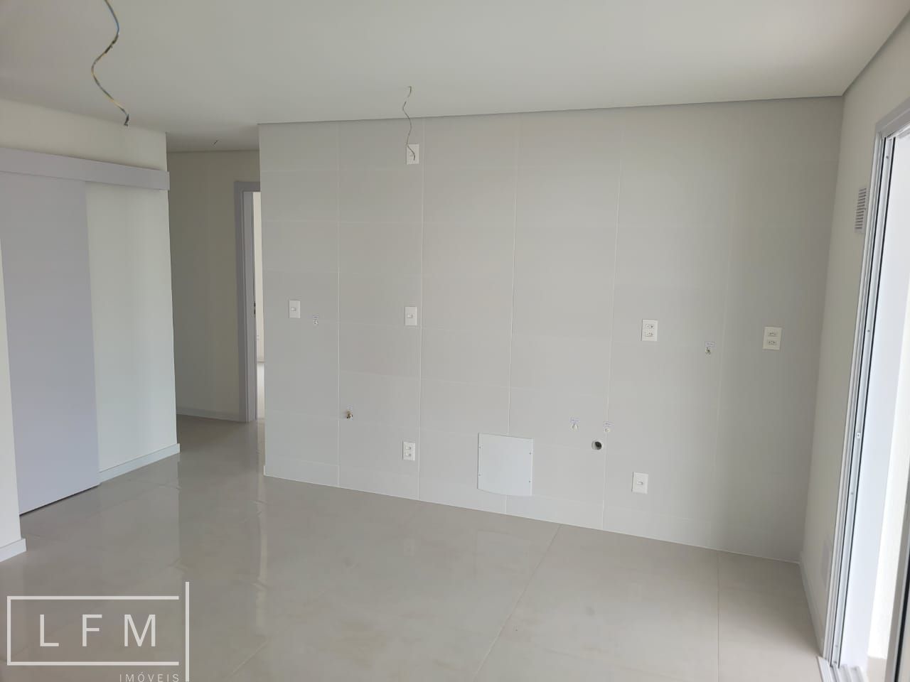 Apartamento à venda com 3 quartos, 104m² - Foto 11