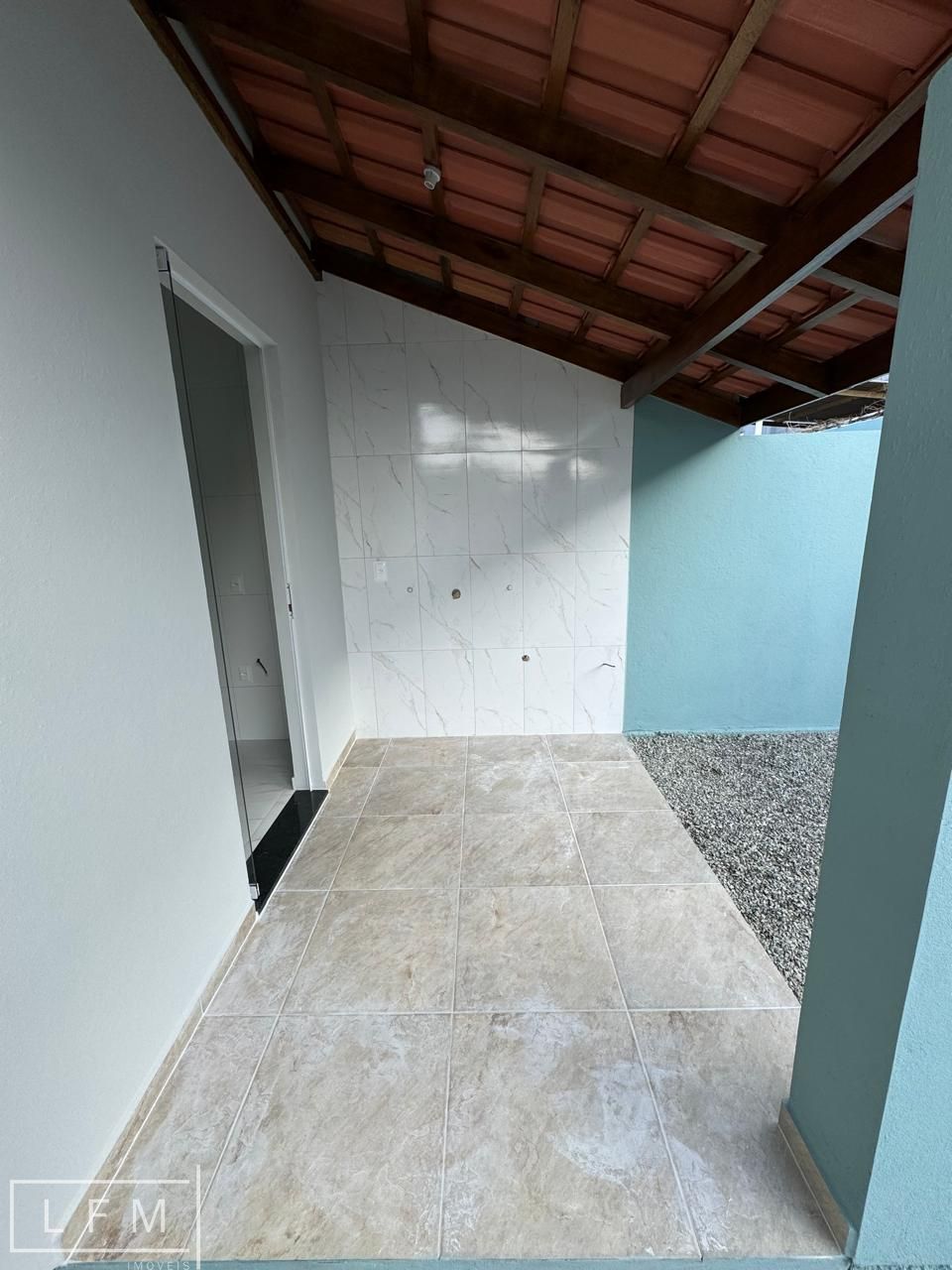 Casa à venda com 2 quartos, 75m² - Foto 14