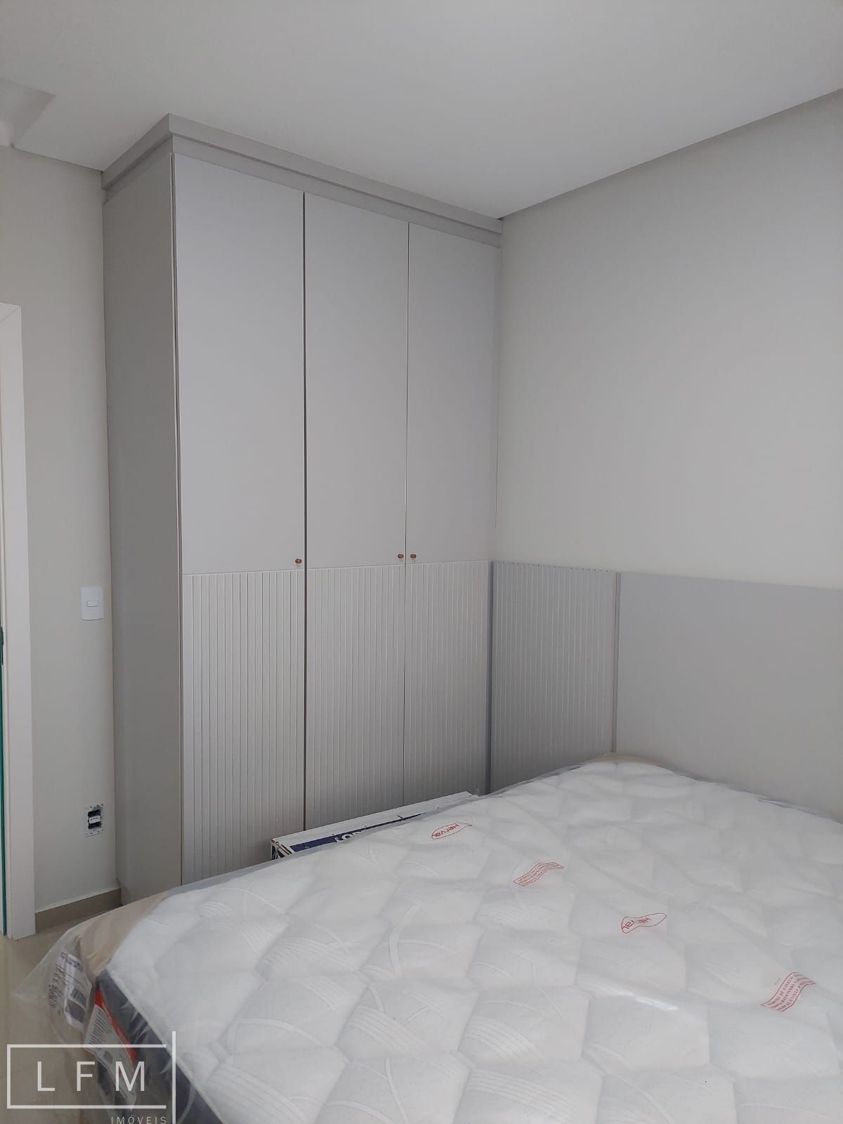 Apartamento à venda com 2 quartos, 83m² - Foto 8