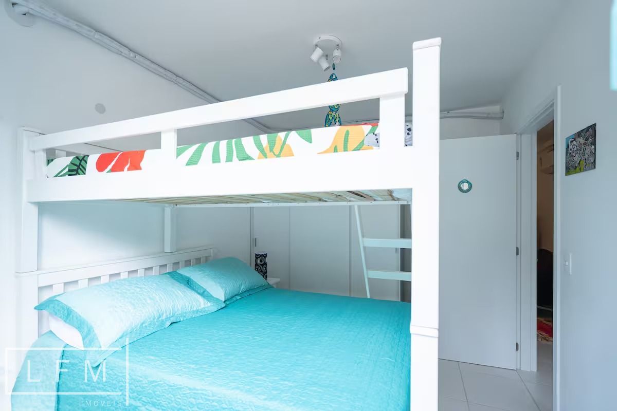 Apartamento mobiliado em home club santorini rogga