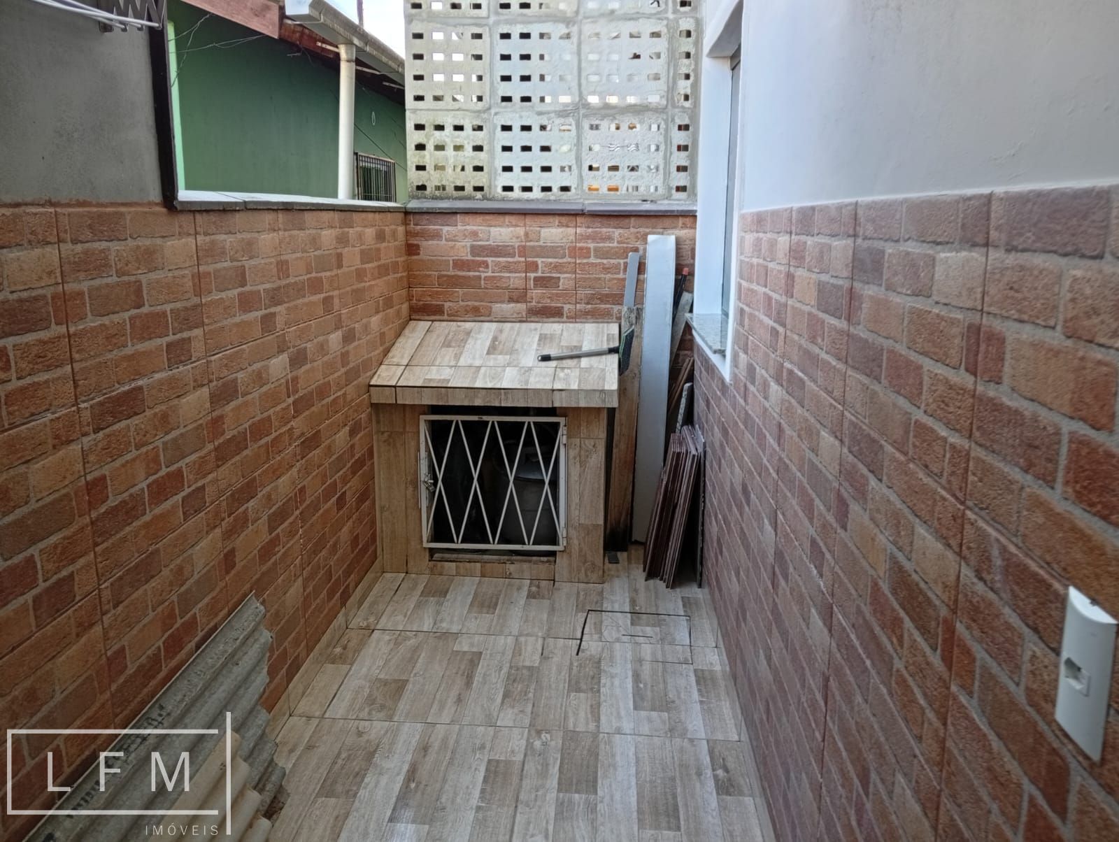 Sobrado mobiliado em Balneario Picarras Sc