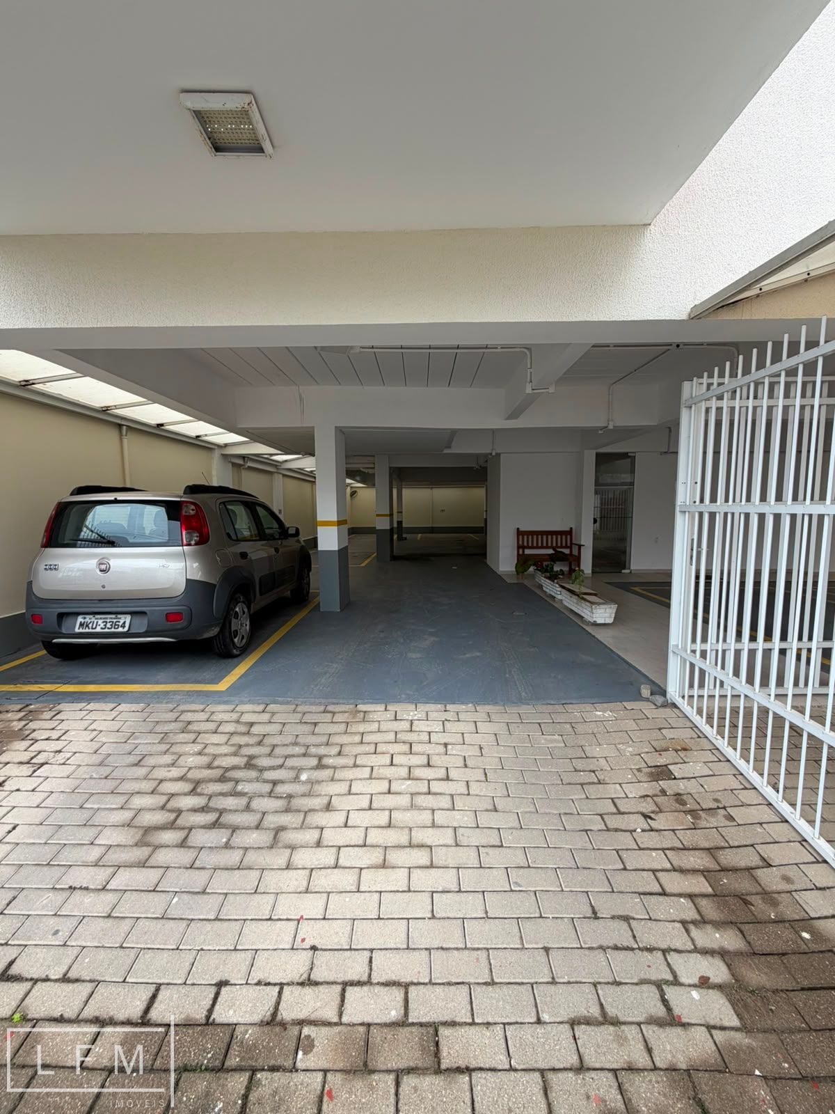Apartamento em Balneario Picarras Sc locacao anual