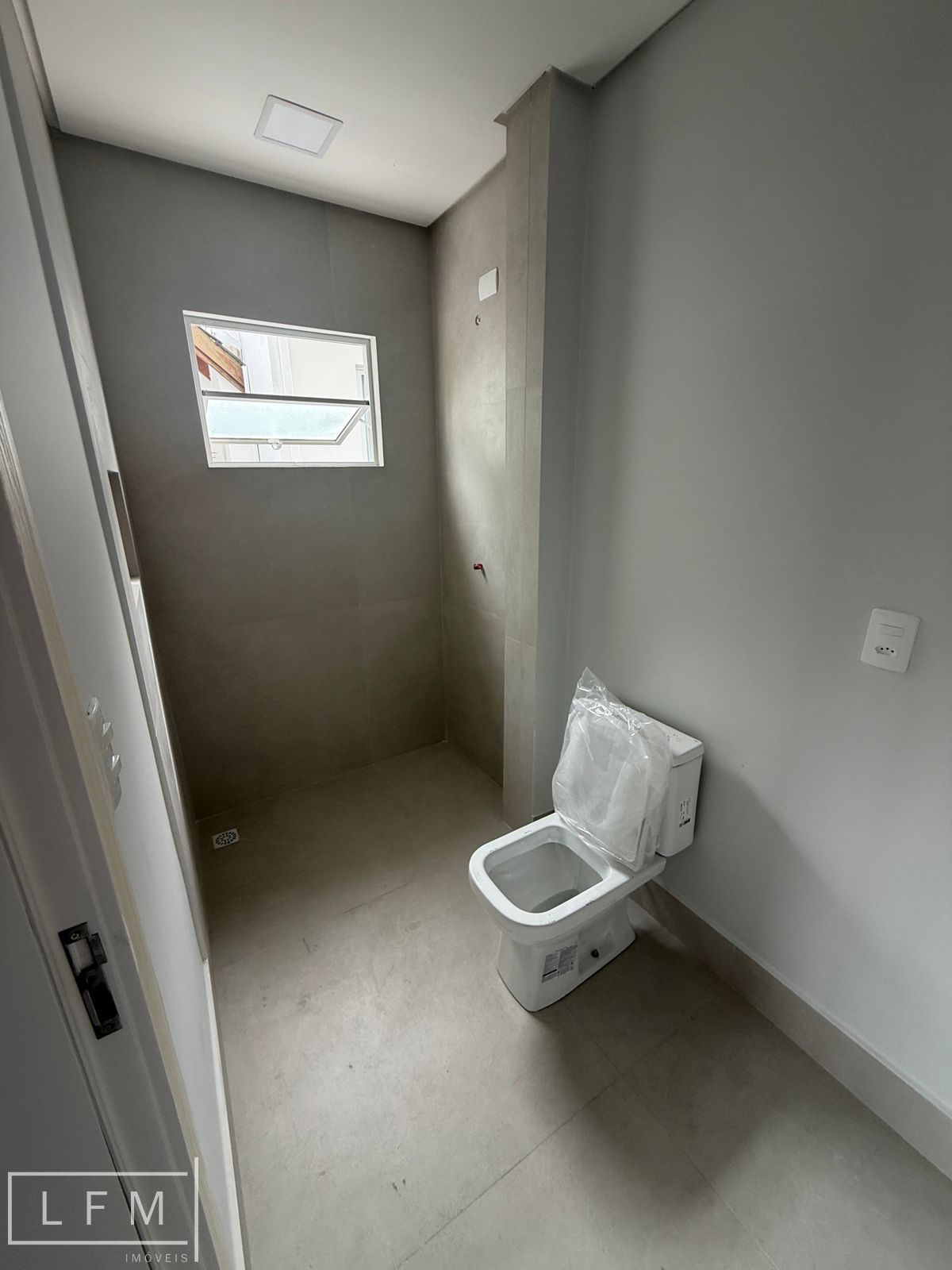 Apartamento em Balneário Piçarras Sc.