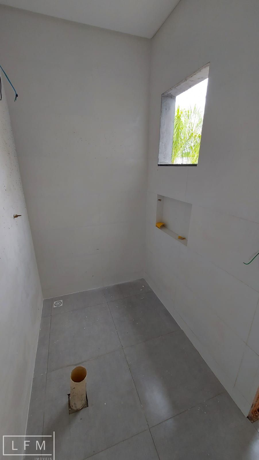 Apartamento com 2 Dormitórios à venda, 69 m² por R$ 369.000,00 Apartamento com 2 Dormitórios à venda, 69 m² por R$ 369.000,00
