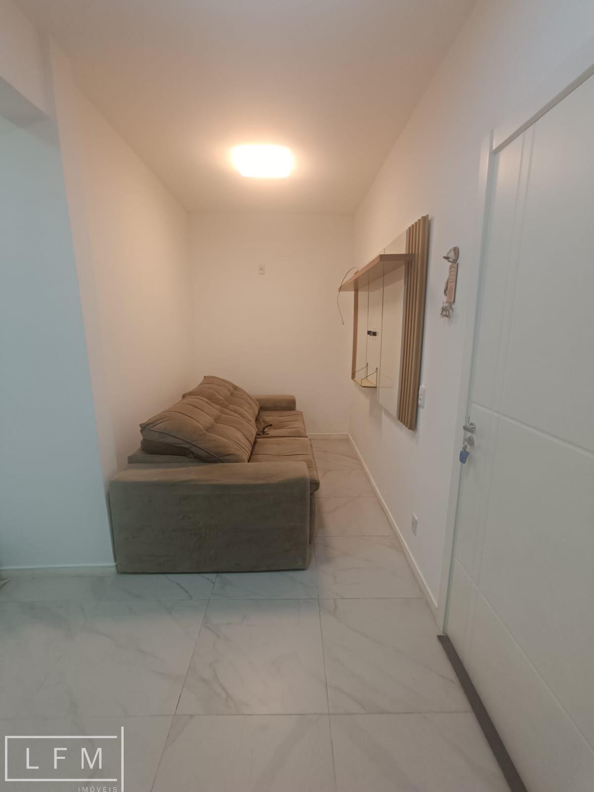 Apartamento com 2 Dormitórios à venda, 72 m² por R$ 690.000,00 Apartamento com 2 Dormitórios à venda, 72 m² por R$ 690.000,00