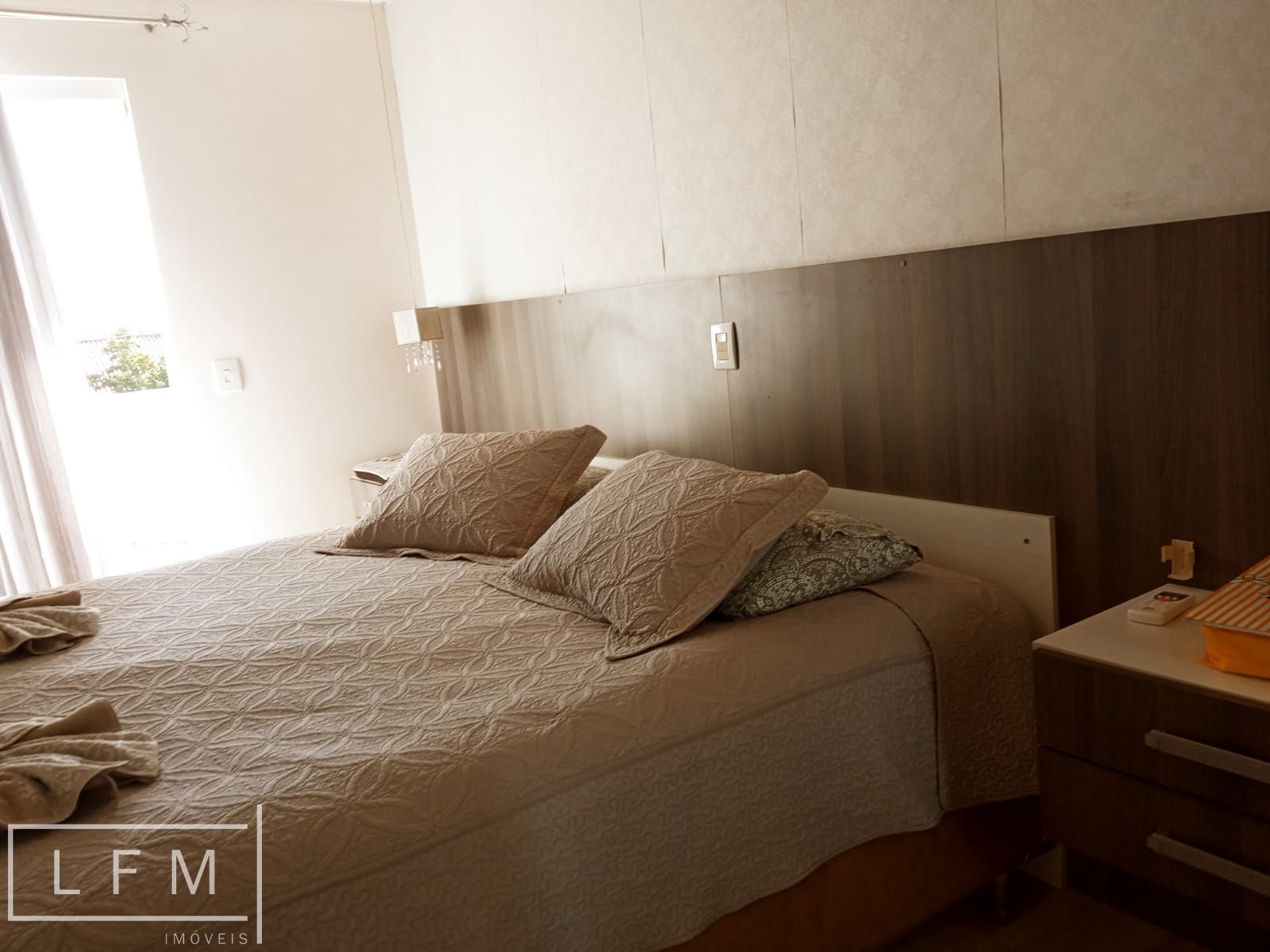 Casa, 4 quartos, 240 m² - Foto 32