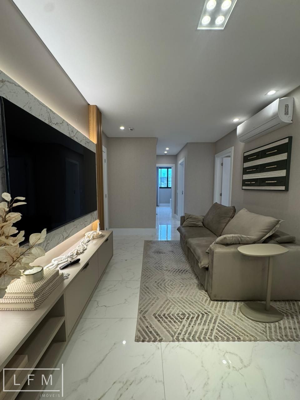 Apartamento, 3 quartos, 105 m² - Foto 2