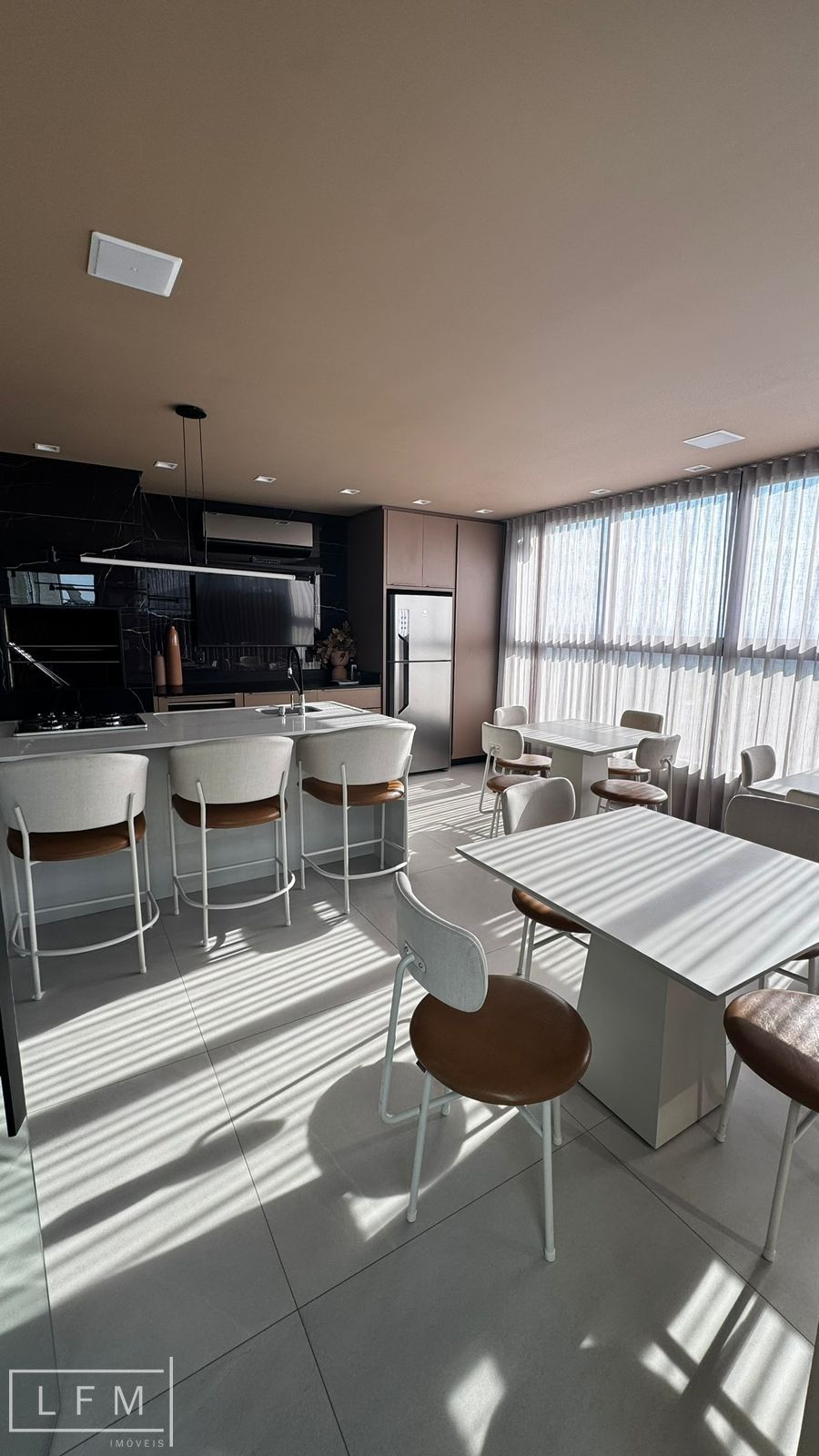 Apartamento, 3 quartos, 140 m² - Foto 4