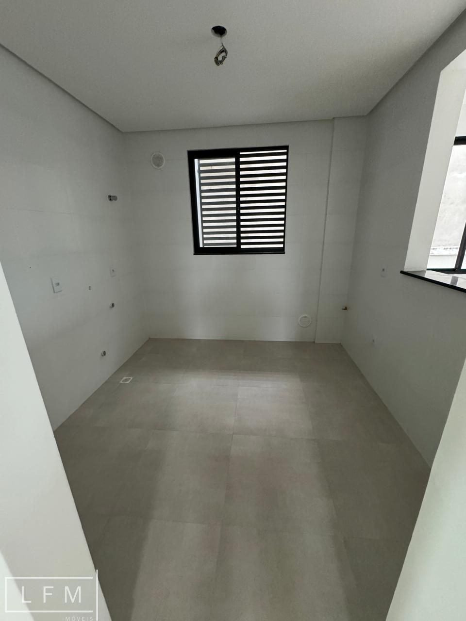 Apartamento à venda com 2 quartos, 66m² - Foto 15