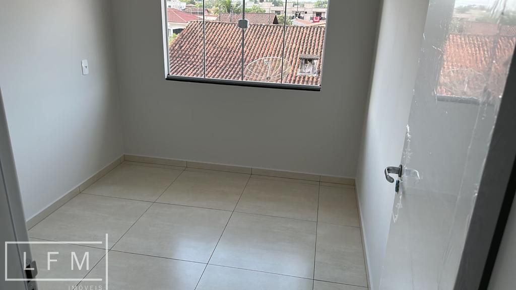 Apartamento à venda com 3 quartos, 75m² - Foto 5