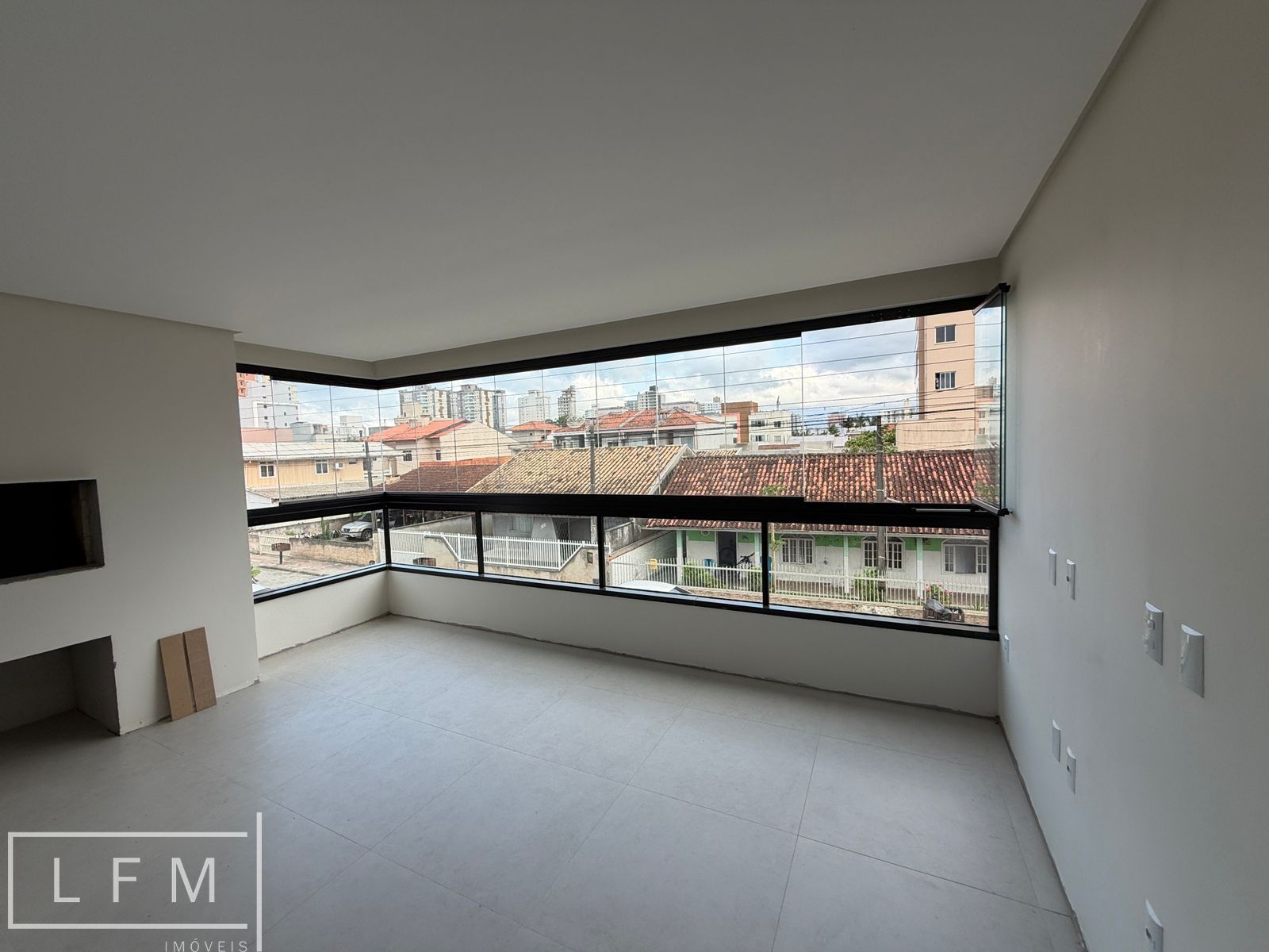 Apartamento com 3 Dormitórios à venda, 90 m² por R$ 1.100.000,00 Apartamento com 3 Dormitórios à venda, 90 m² por R$ 1.100.000,00