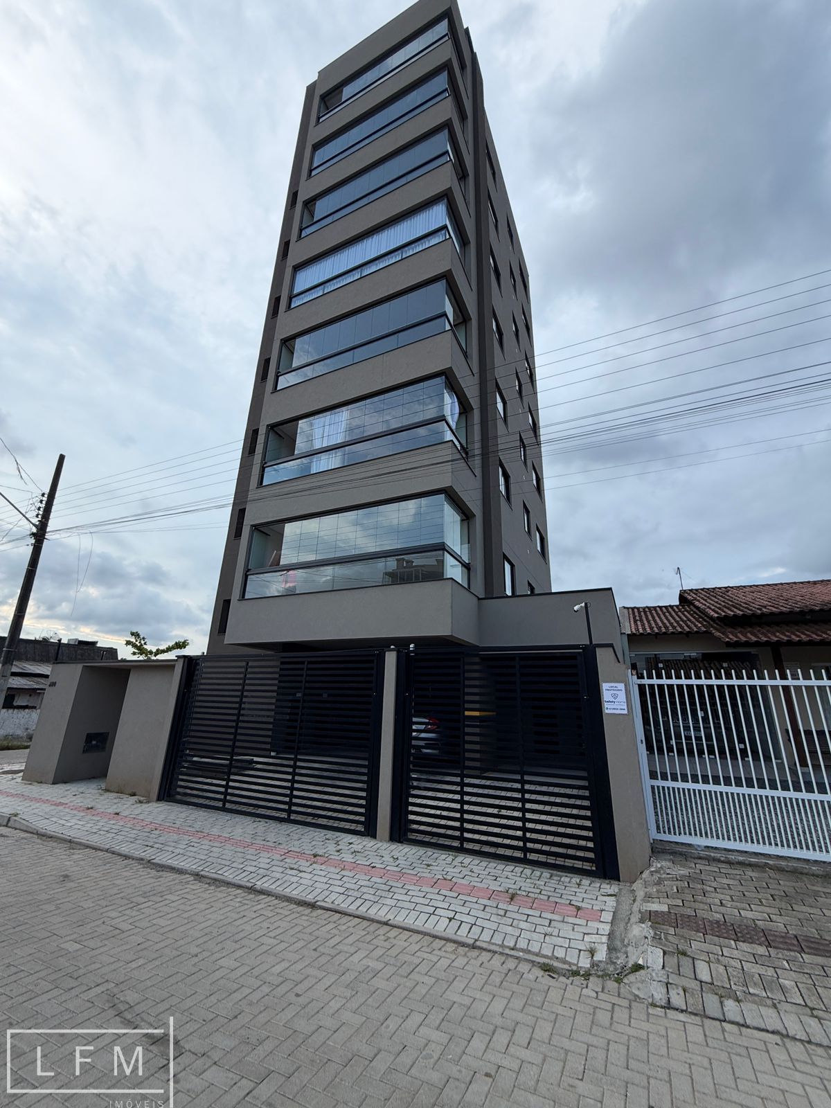 Apartamento à venda  no Itacolomi - Balneário Piçarras, SC. Imóveis