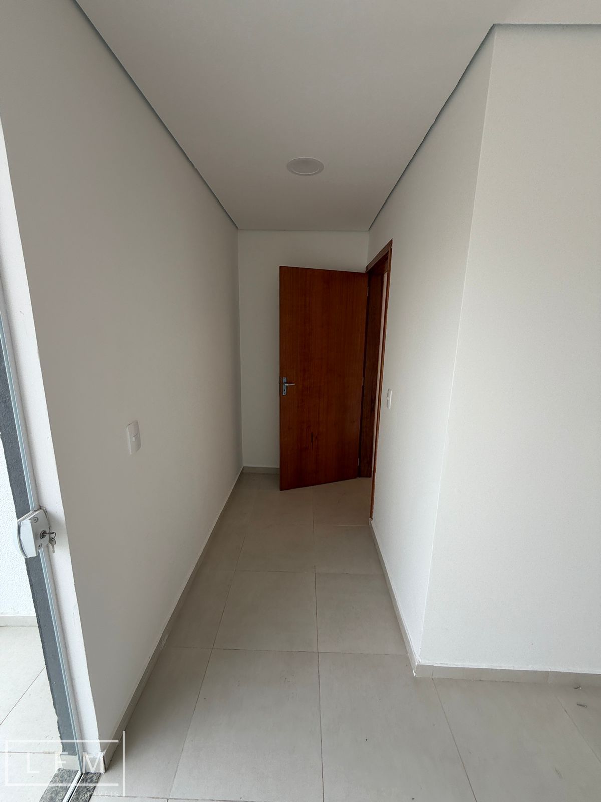 Casa geminada de esquina em Balneário Piçarras Sc