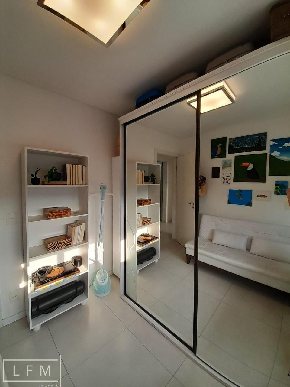 Apartamento à venda com 3 quartos, 86m² - Foto 17